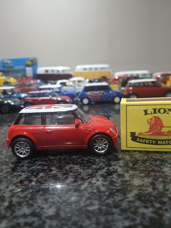 MINI NEW (J599)