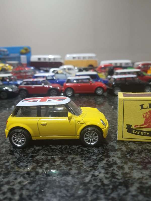 MINI NEW (J601)