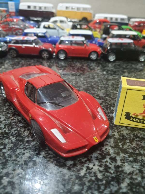 FERRARI (ENZO FERRARI) SHELL V POWER (J604)