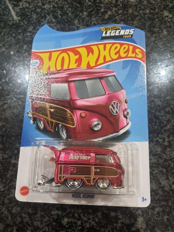 HOT WHEELS KOOL KOMBI LEGENDS TOUR