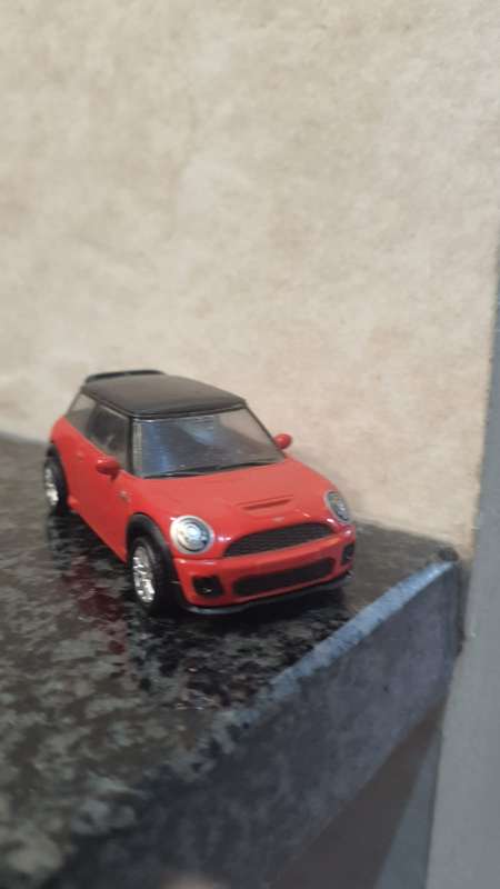 MODEL UNKNOWN - MINI COOPER COUNTRYMAN (A028)