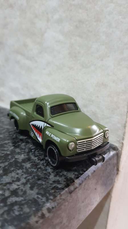 ACTION WHEELS (A088)