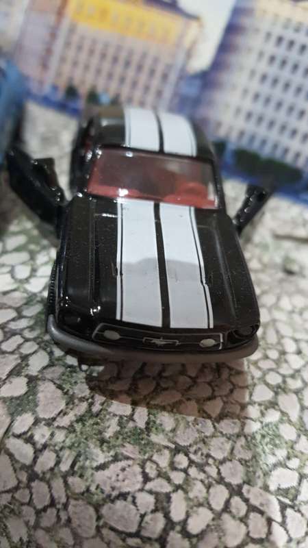 MAJORETTE FORD MUSTANG (A094)