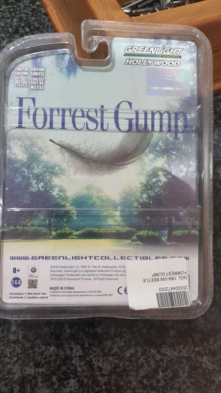 GREENLIGHT HOLLYWOOD FORREST GUMP VOLKSWAGEN CLASSIC BEETLE