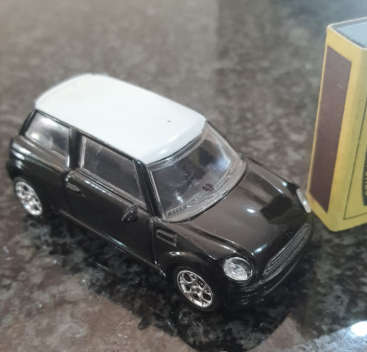 MINI (A011)