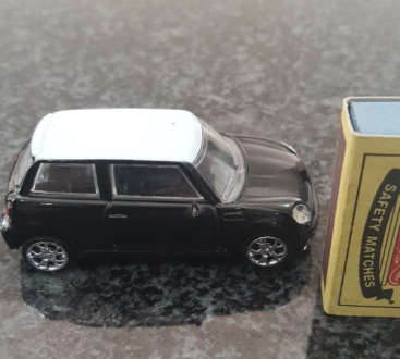 MINI (A011)