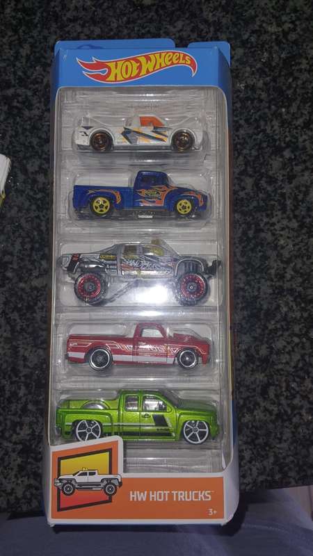HOTWHEELS HOT TRUCK 5 PACK - VW CADDY, FORD TRUCK, CHEVY C10, CHEVY SILVERADO