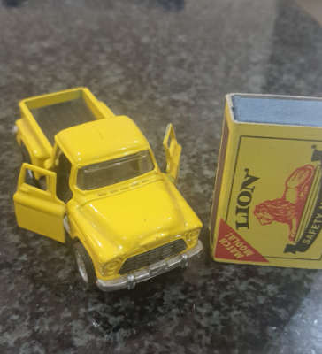 UNKNOWN MODEL CAR