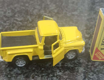 UNKNOWN MODEL CAR