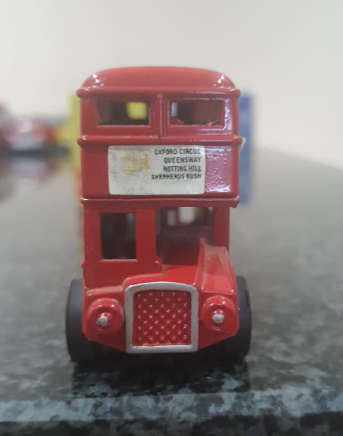 LONDON BUS (A012)