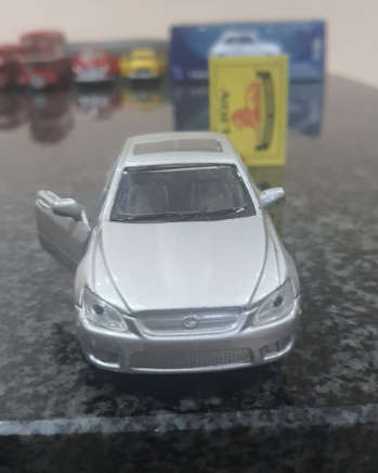 MAISTO LEXUS