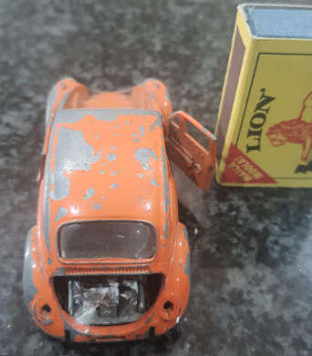 PLAYART BEETLE