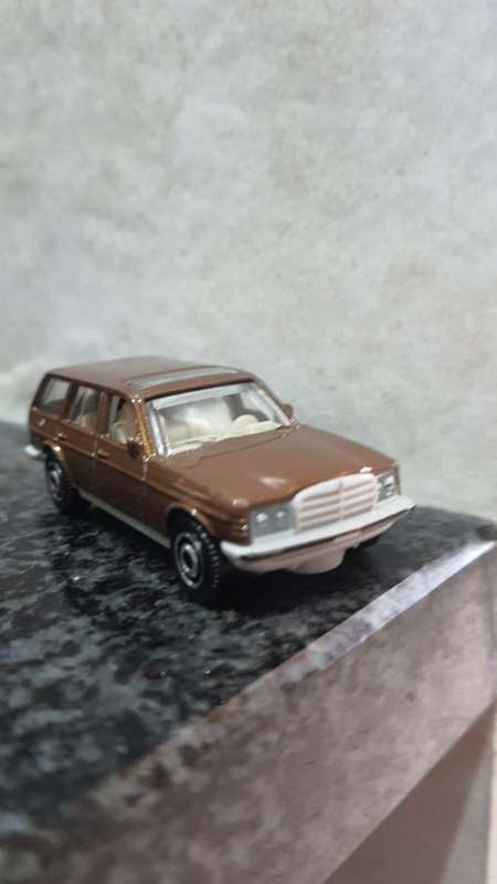MATCHBOX 1980 MERCEDES BENZ