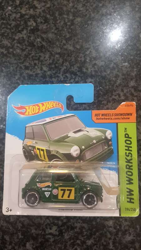 HOT WHEELS MORRIS MINI