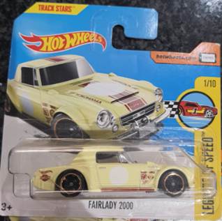 HOT WHEELS FAIRLADY 2000