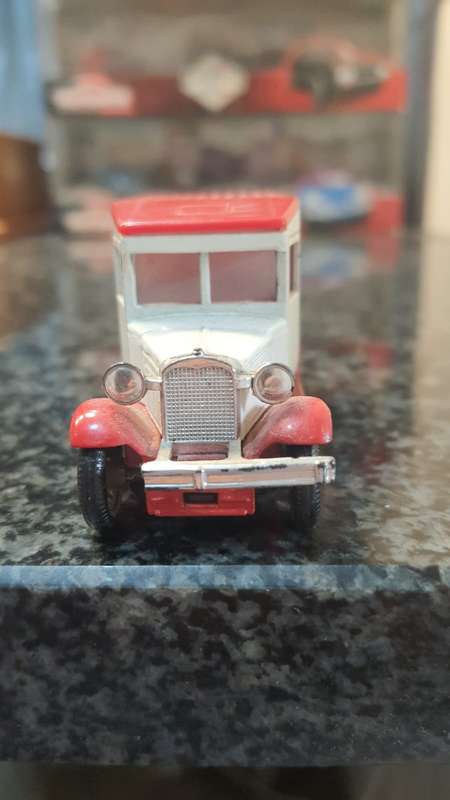 LLED0 PROMOTIONAL MODEL (A026)