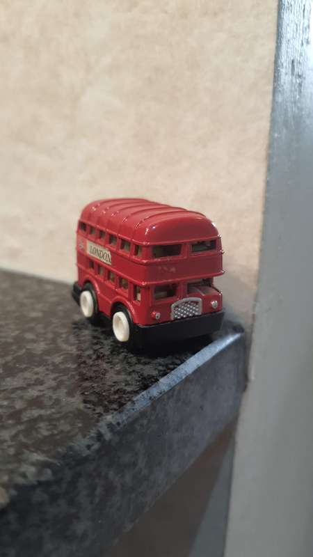 MODEL UNKNOWN - LONDON BUS (A029)