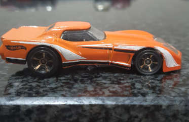 Hot Wheels '76 Greenwood Corvette