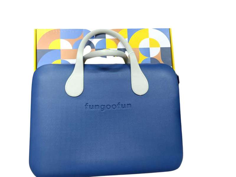 Laptop bag