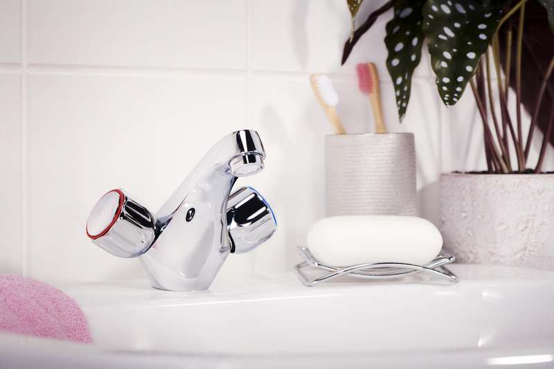 Cobra Basin Mixer Tap Faucet Metsi