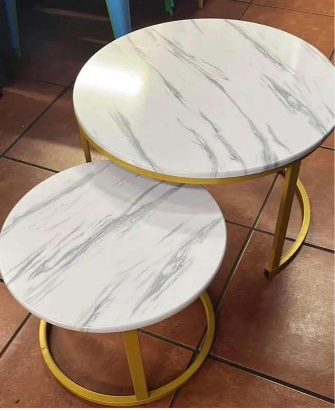 Nesting 2 piece coffee table