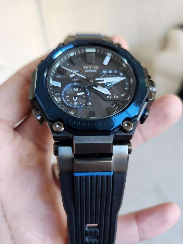 Casio G-Shock MTG B2000B-1A2