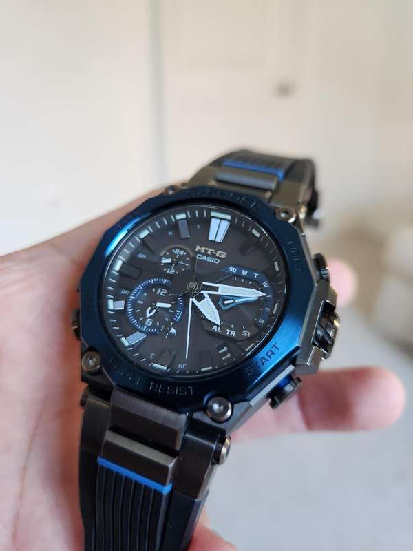 Casio G-Shock MTG B2000B-1A2