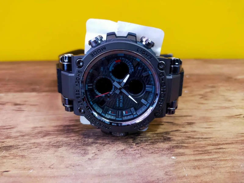 Casio G - Shock MTG B1000
