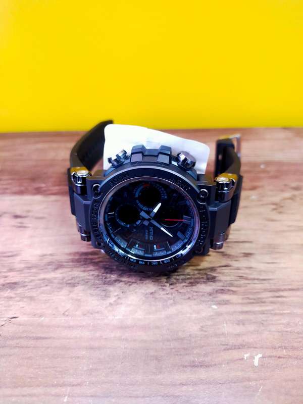 Casio G - Shock MTG B1000