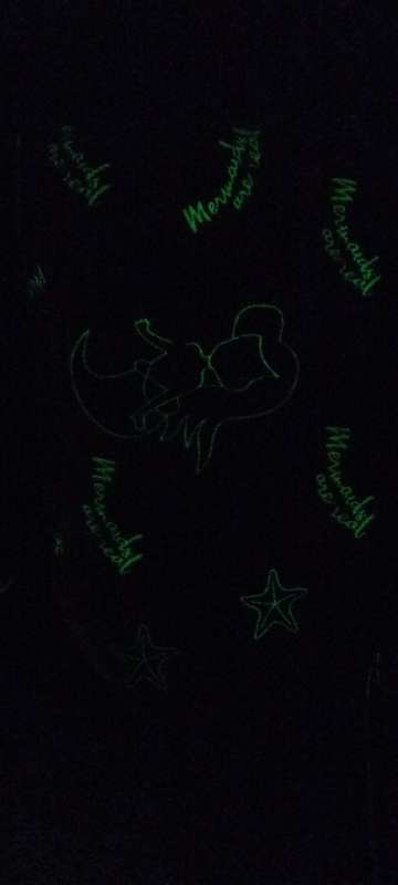 Glow In The Dark Blanket - Mermaid- Pink- 120cm x 150cm