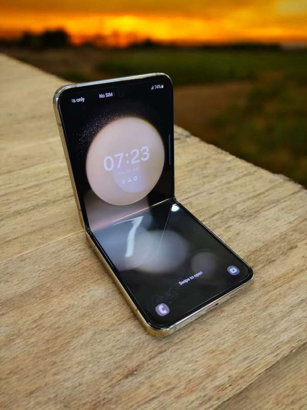 Samsung Z-Flip 5