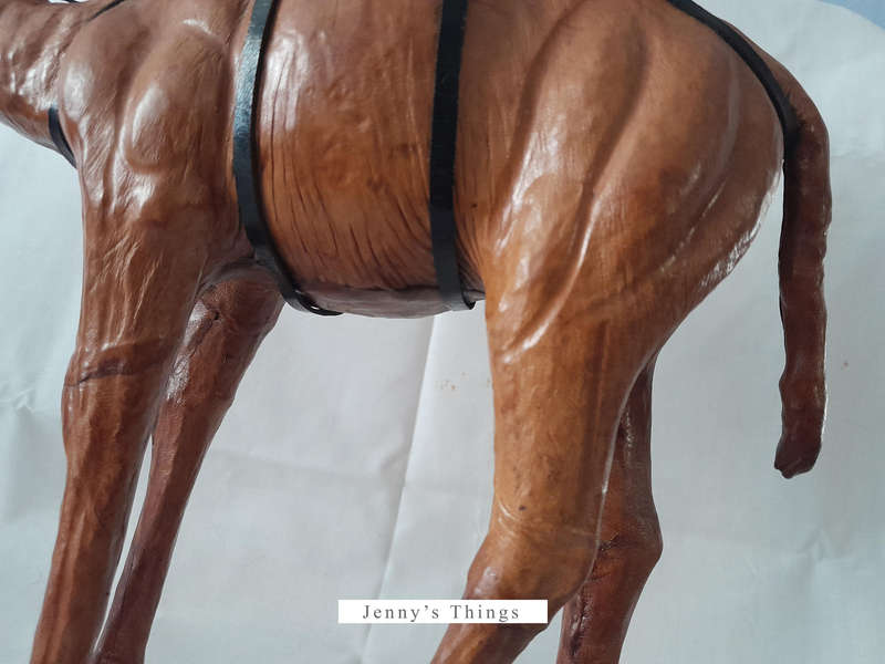 Vintage Leather wrapped camel figurine - Handmade in India (33 x 30 x 8cm)