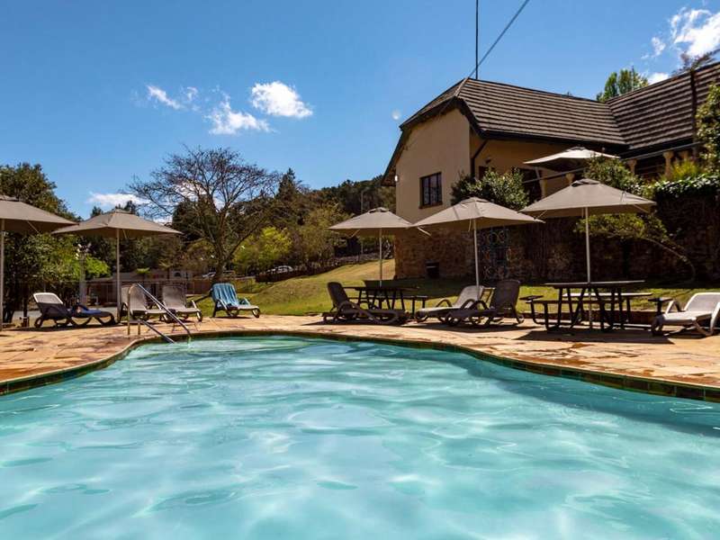 Full week accommodation for 2 people