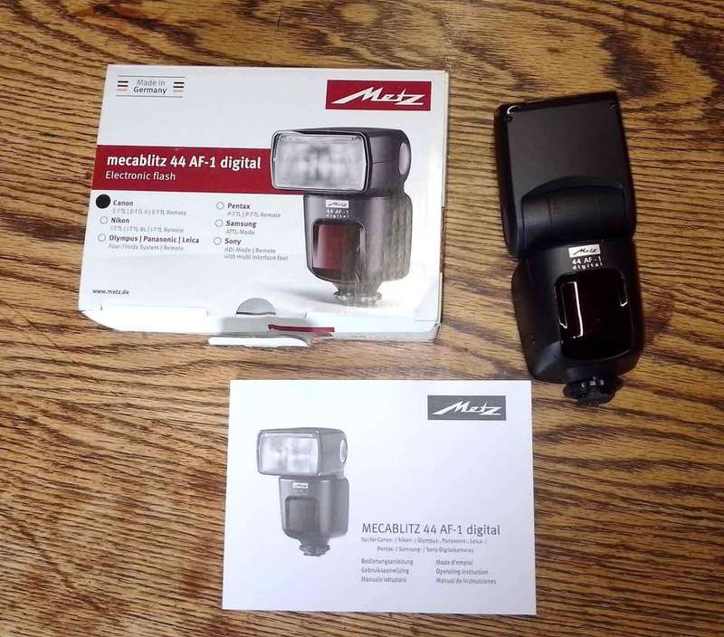 Metz Mecablitz 44 AF-1 camera flash