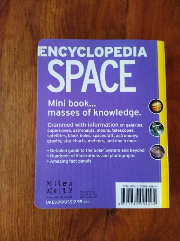 Space encyclopaedia by miles kelly