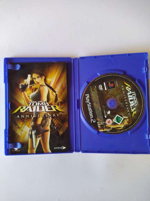 Lara Croft Tomb Raider Anniversary PS2