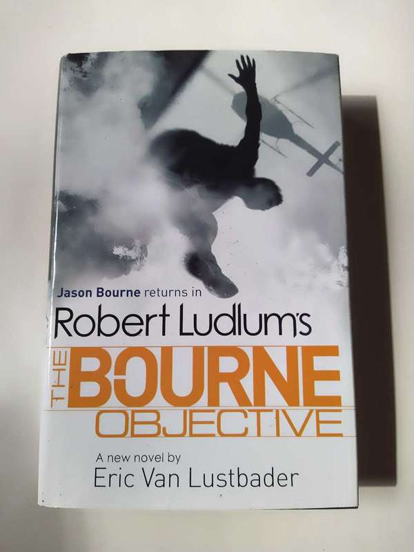 Robert Ludlums The Bourne Objective