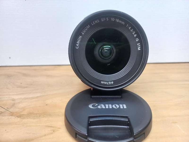 Canon EF-S 10-18mm f/4.5-5.6 IS STM Lens