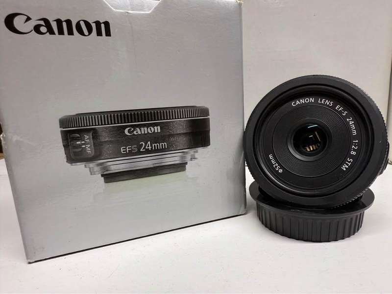 Canon EF-S 24mm 1:2.8 STM Lens