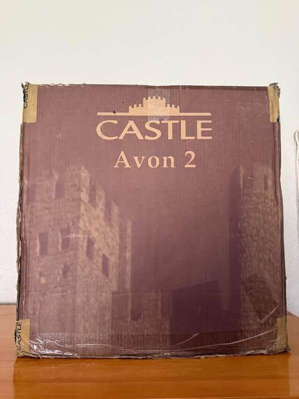 CASTLE Avon 2 Bookshelf Speakers