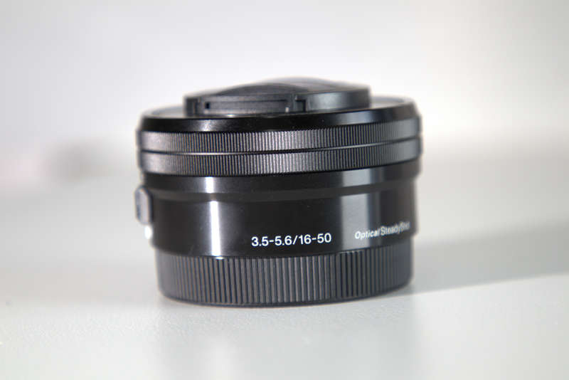 Sony 16-50mm E 3.5-5.6 / PZ OSS Lens