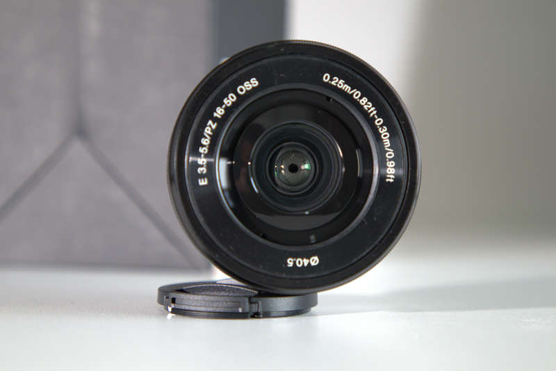 Sony 16-50mm E 3.5-5.6 / PZ OSS Lens