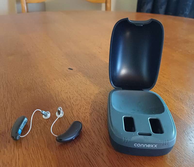 AudioService Hearing Aids - Mood Li-Ion 4 G6 including Connexx charging station