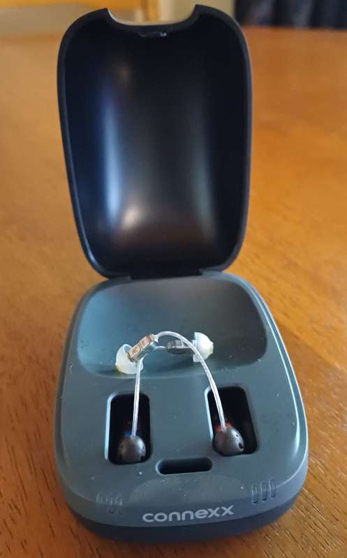 AudioService Hearing Aids - Mood Li-Ion 4 G6 including Connexx charging station