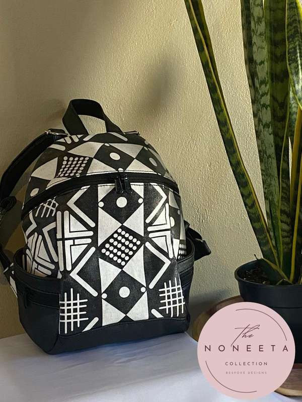 Umbaqo backpack. African print backpack.
