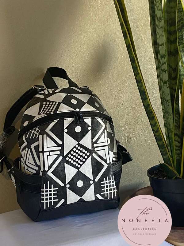 Umbaqo backpack. African print backpack.