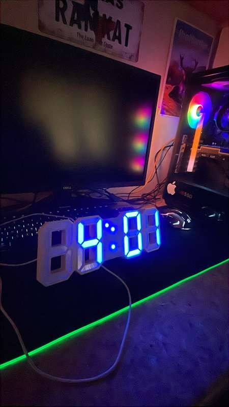 led clock