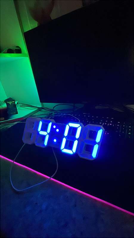 led clock