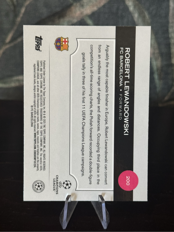2025 Topps Chrome - Robert Lewandowski Pulsar Refractor - Barcelona