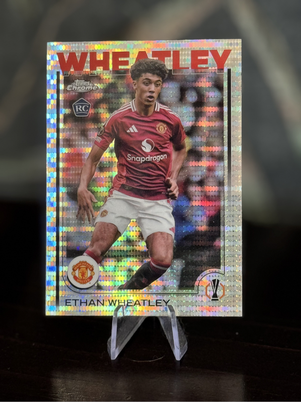 2025 Topps Chrome - Ethan Wheatley Rookie RC Pulsar Refractor - Man United